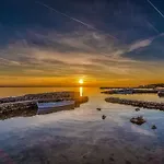 Mit Beheiztem Pool- Schoene Aussicht- Strandnaehe By Interhome