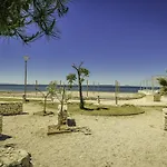 Mit Beheiztem Pool- Schoene Aussicht- Strandnaehe By Interhome Feriehus *